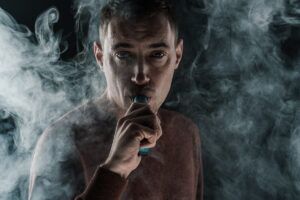 JUUL Alternatives: How to Quit JUUL or Switch to a Safer and Healthier  Option